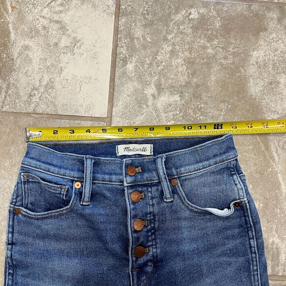 Madewell 10" High Rise Skinny Jeans – Button Front Edition (Size 26) - Picture 8 of 16